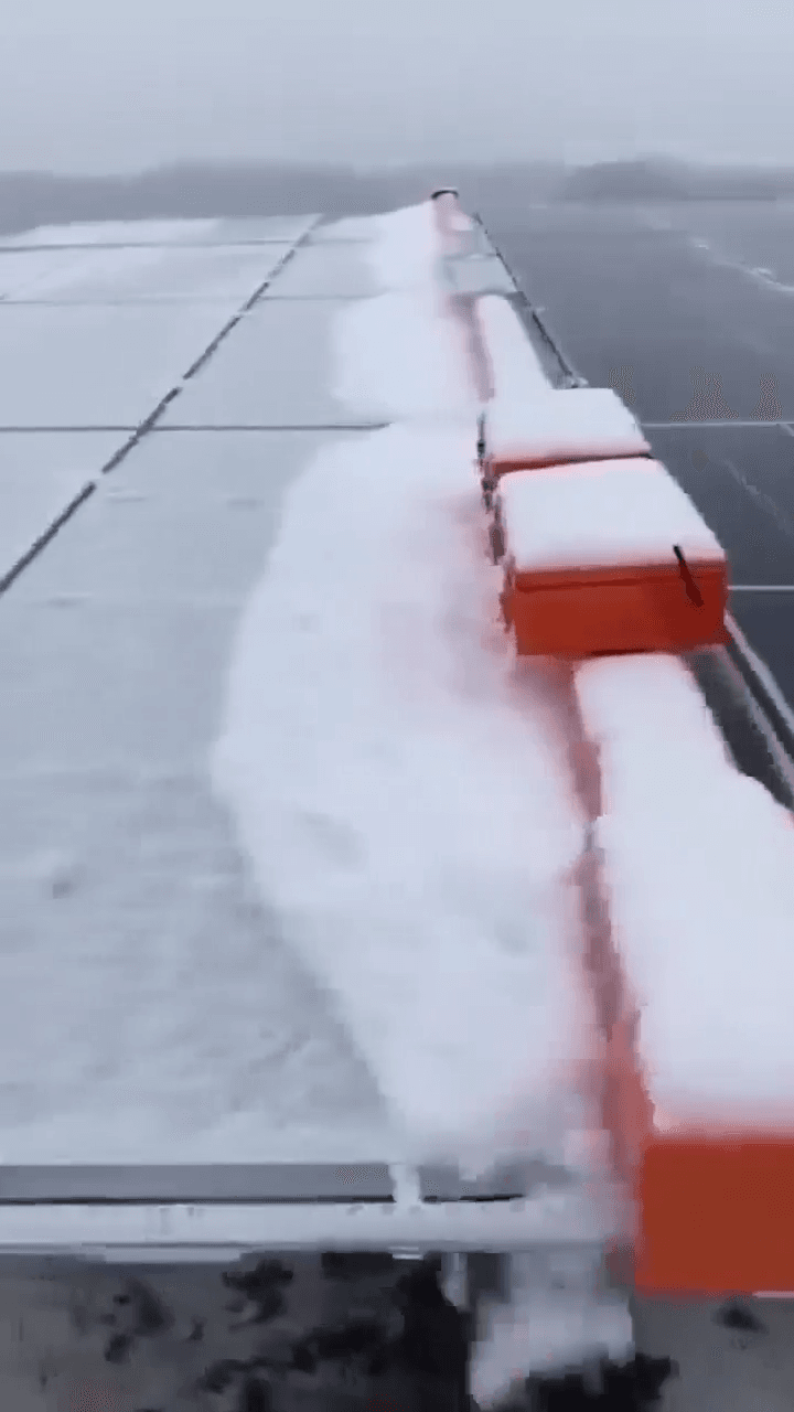 Solar Cleaning Equipment